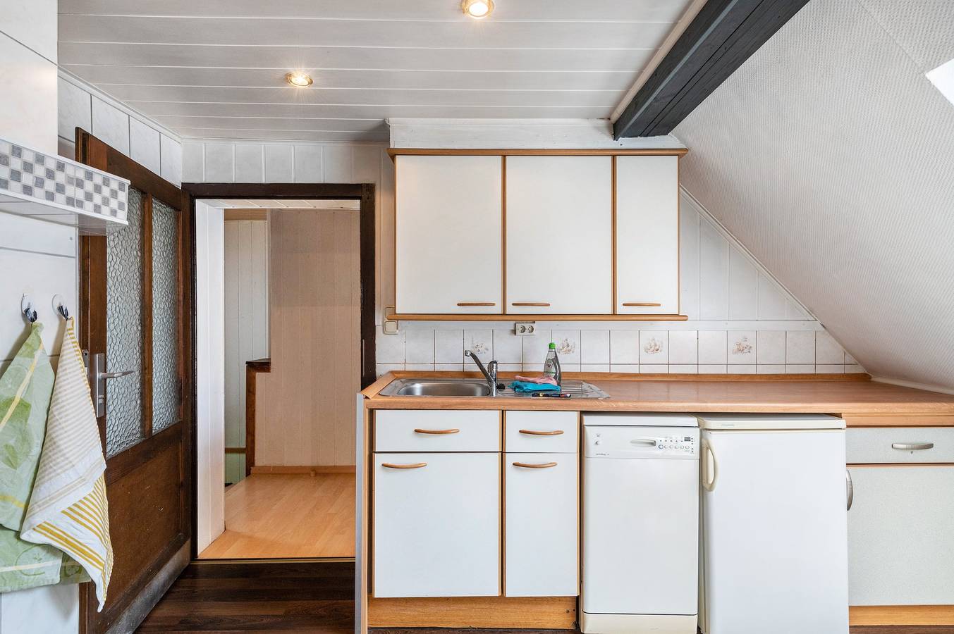 Ganze Wohnung, Apartment „Olivias“ mit Gemeinschaftspool, Garten und Wlan in Thürkow, Mecklenburgische Schweiz