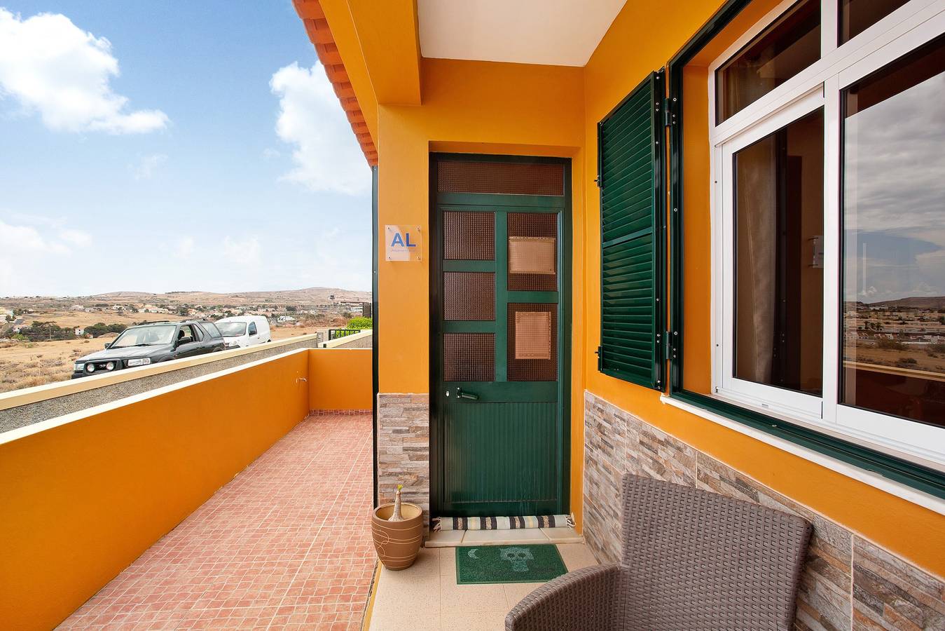 Casa de Férias "Cantinho Solpraia" com Vista para o Mar, Jardim e Wi-Fi in Porto Santo, Madeira