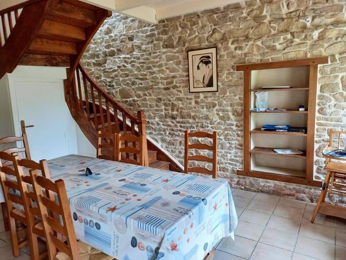 Location de vacances pour 10 personnes, avec terrasse et jardin à Pléhédel - 3