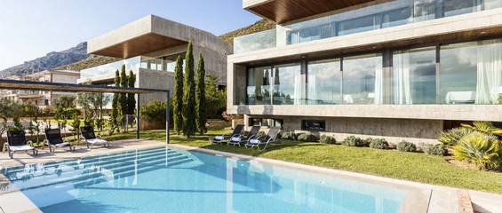 Villa in Playa del Port de Pollença, Pollença für 8 