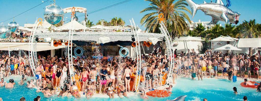 Gîte pour 6 personnes, avec vue et jardin ainsi que balcon et piscine dans Playa d'en Bossa