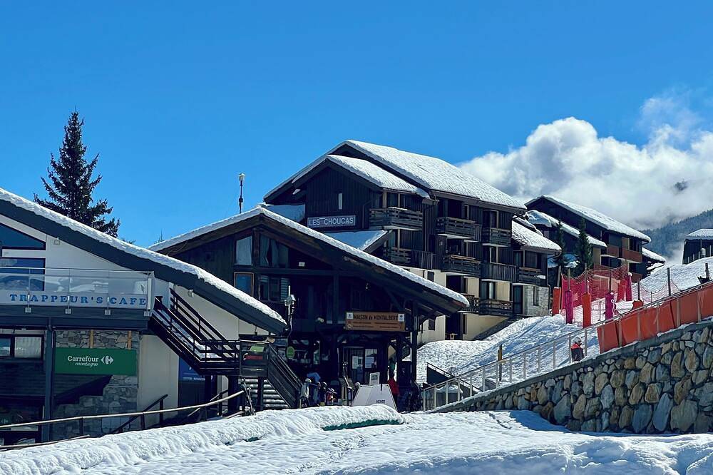 Entire apartment, La Plagne Montalbert - Cozy ski-in/ski-out apartment - Family & view in La Plagne, Aime-la-Plagne