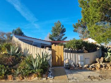 Gîte pour 4 personnes, avec jardin à Torreilles