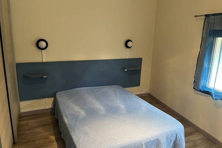 Gîte pour 6 personnes, avec terrasse dans Tarco - 4