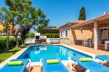 Villa in Cala en Porter, Alaior Gemeinde für 6 