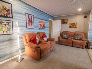 Cottage for 4 People in County Antrim, Photo 2