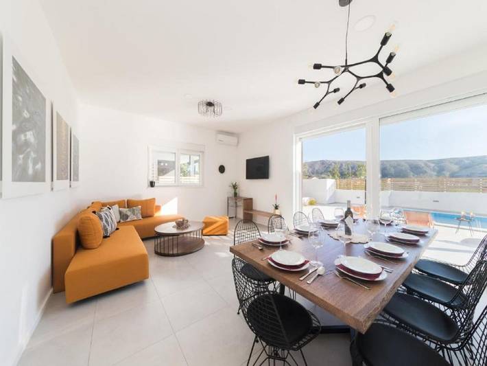 Ferienhaus für 10 Personen, mit Terrasse, mit Haustier auf Pag