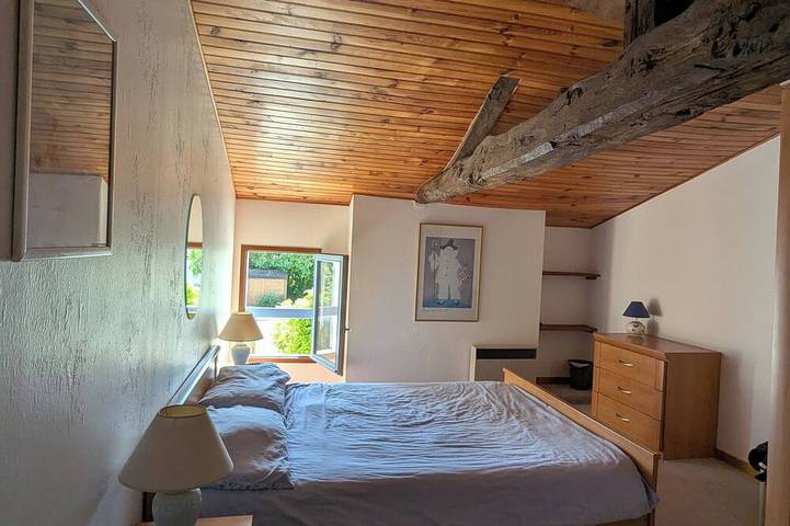 Gîte pour 6 personnes, avec terrasse et jardin, animaux acceptés à Saint-Fort-sur-Gironde - 2