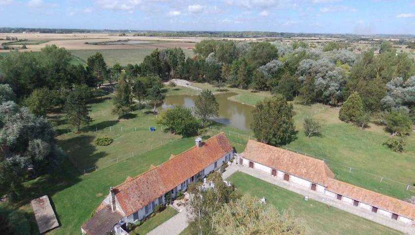 Location de vacances pour 2 personnes, avec vue et jardin à Saint-Quentin-en-Tourmont - 4