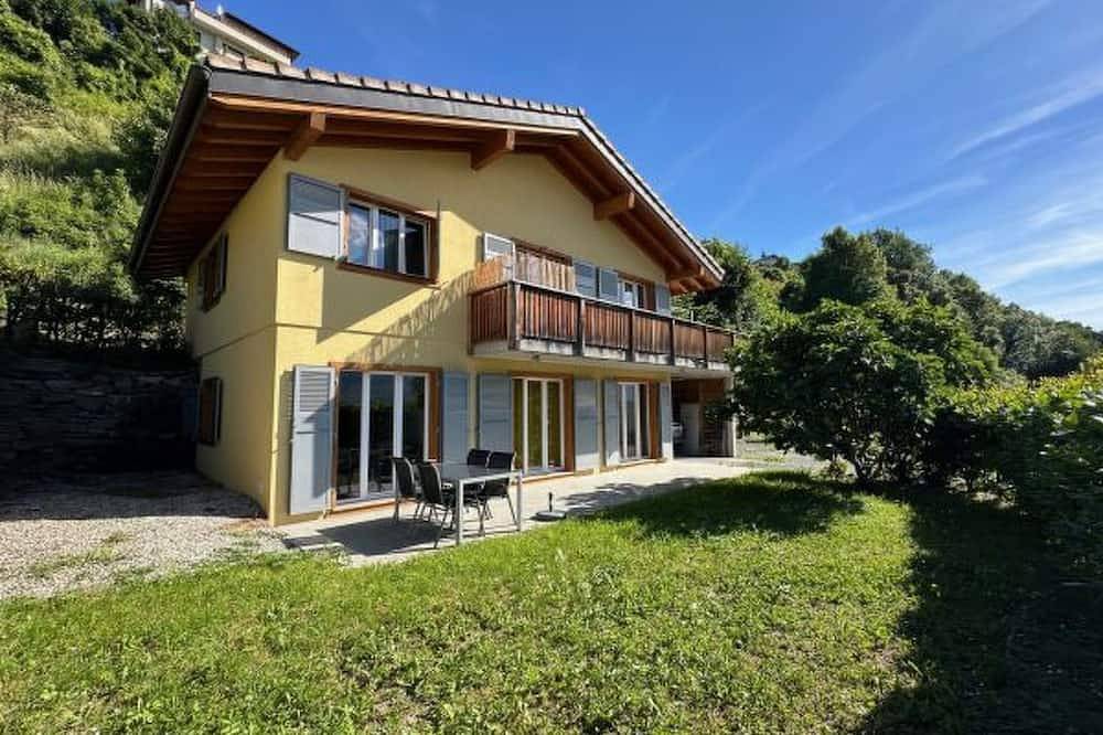 Appartamento intero, Why not à 5 mns de Sion in Salins (Sion), Sion