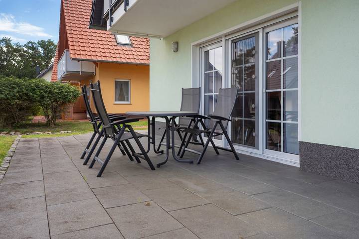 Ferienwohnung für 4 Personen, mit Garten und Seeblick an der Müritz