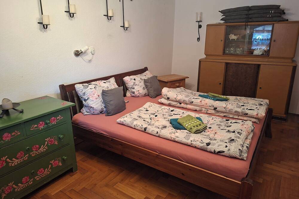 Ganze Wohnung, Urlaub im Fichtelgebirge in Bad Berneck im Fichtelgebirge, Frankenalb