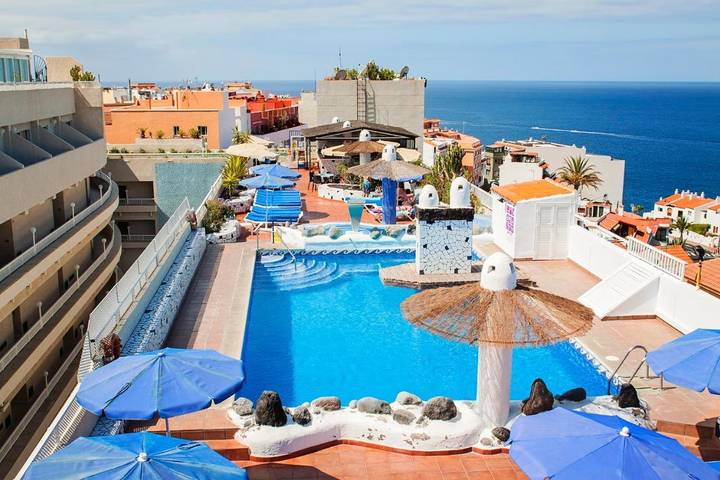 Location de vacances pour 2 personnes, avec terrasse et bassin pour enfant ainsi que piscine et sauna à Puerto de Santiago - 2