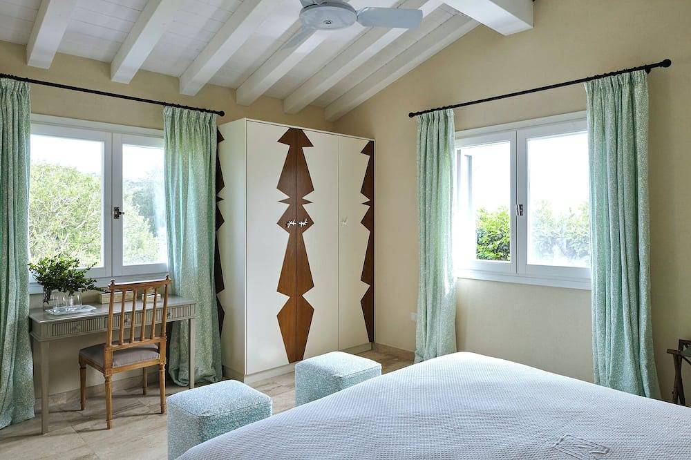 Villa Hortensia - Villa met negen slaapkamers, 18 slaapplaatsen in Capo Coda Cavallo, San Teodoro