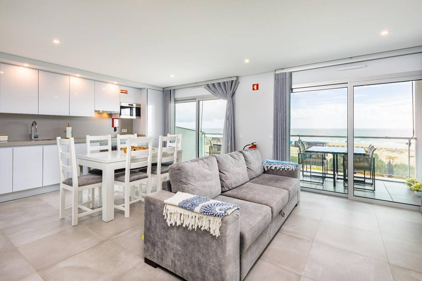 Ganze Wohnung, Apartment 'I' mit Meerblick und Wlan in Monte Gordo, Faro Distrikt