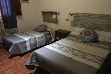 Casa Rural para 18 Personas en La Puebla de los Infantes, Provincia de Sevilla, Foto 1