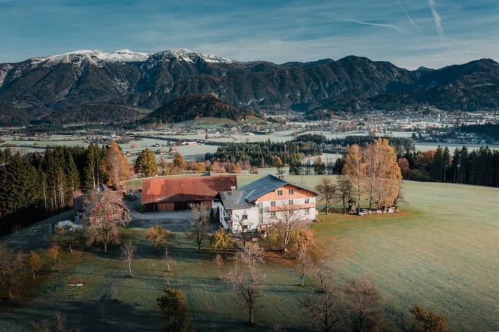 Ferienwohnung für 5 Personen, mit Terrasse und Ausblick sowie Garten - 1