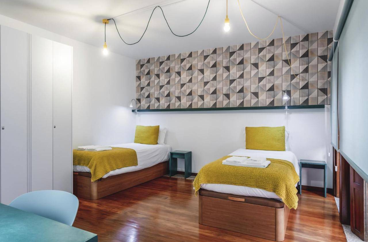 Besmart Suites with Private Wc by Home Sweet Home Aveiro in Aveiro, Distrito de Aveiro