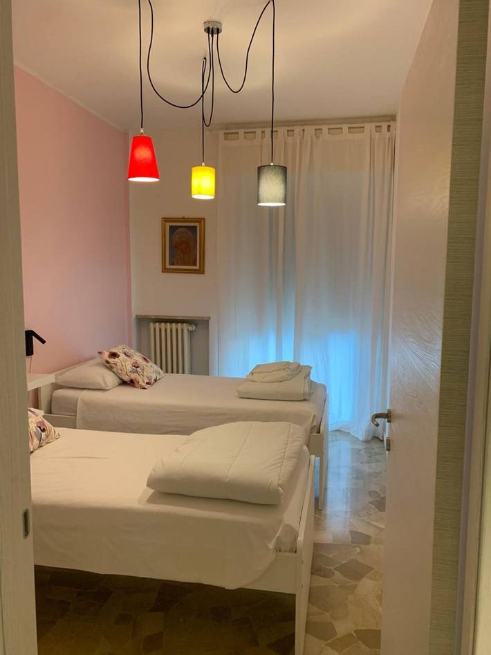 Entire apartment, Apartment 'Suite Belvedere' with Lake View, Balcony and Wi-Fi in Comerio, Varese Province
