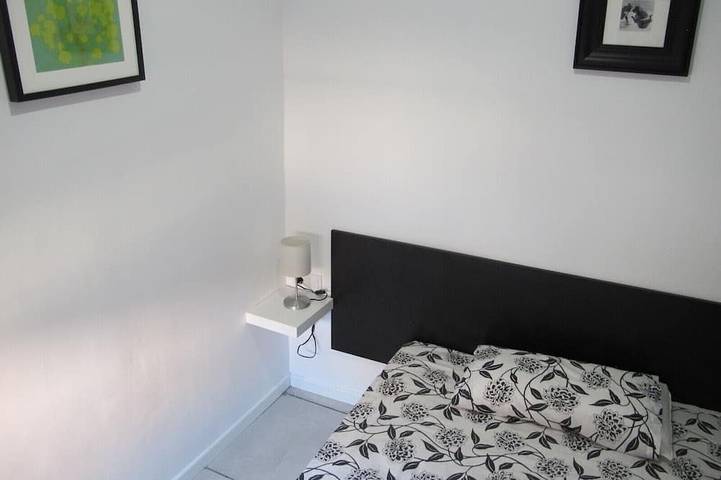 Apartamento entero, Cozy Apt. Next To Beach And 14 Min To Barcelona in San Adrián del Besós, Barcelonés