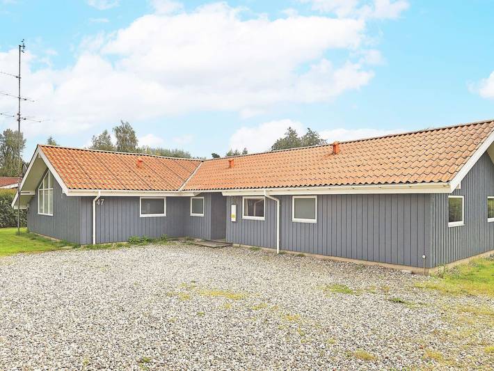 Luxuriöses Refugium mit Pool in Væggerløse, Schwedische Ostsee