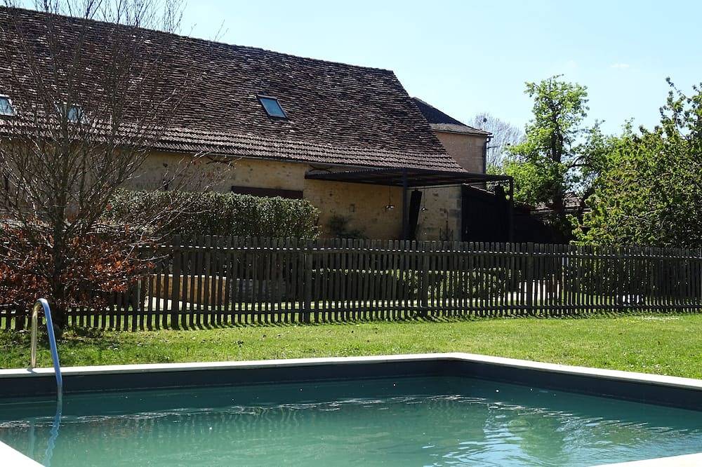 Location De Vacances pour 20 Personnes dans Le Buisson-de-Cadouin, Périgord Pourpre