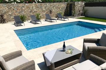 Cottage pour 6 personnes, avec jardin et terrasse à Oletta
