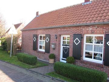 Ferienhaus für 4 Personen in Rysum