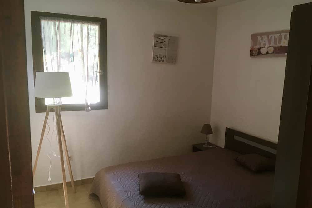 Appartamento intero, Incantevole villetta al piano terra con giardino in Belvedere-Campomoro, Sartène e dintorni