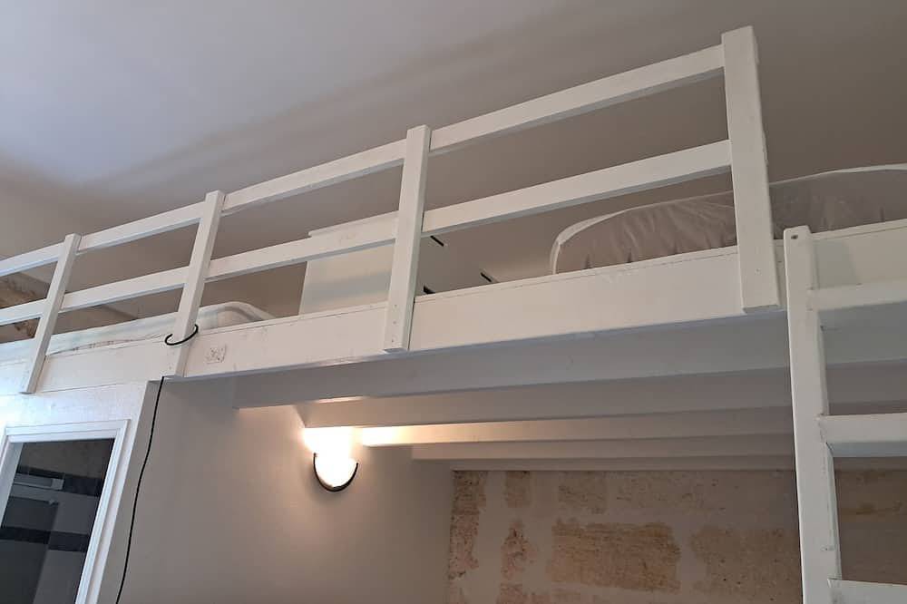 Apartamento entero, Comfortable studio  in Burdeos, Región de Burdeos