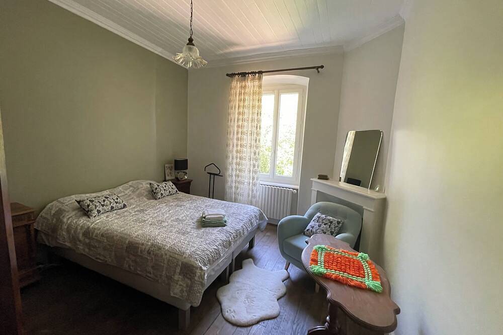 Havre de paix dans le Ségala - Hébergement pour 8 pers. (4 chambres) en Aveyron. in Sauveterre-de-Rouergue, Aveyron