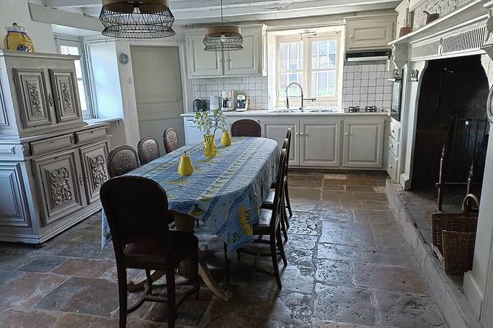 Château pour 16 personnes, avec piscine et jardin dans le Lot - 2