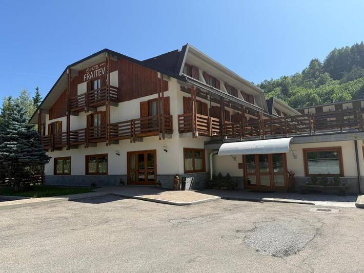 Hôtel pour 3 personnes, avec Terrasse et Jardin
