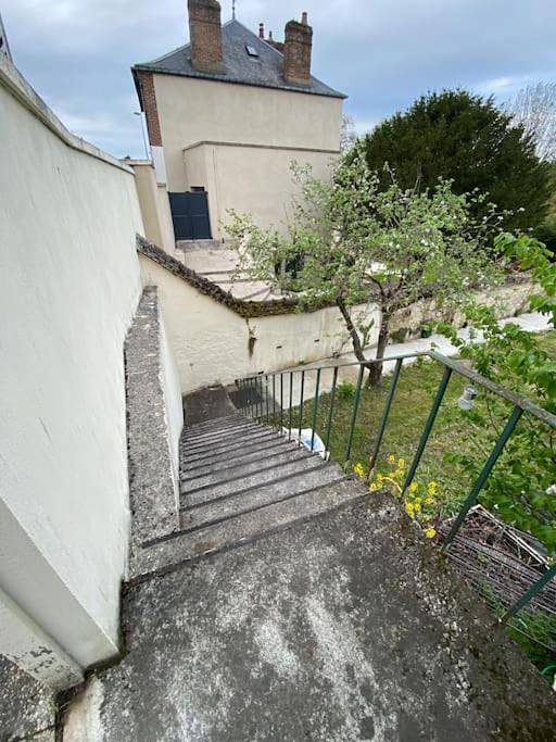 Gîte pour 2 personnes, avec jardin et terrasse à Saint-Florentin - 3