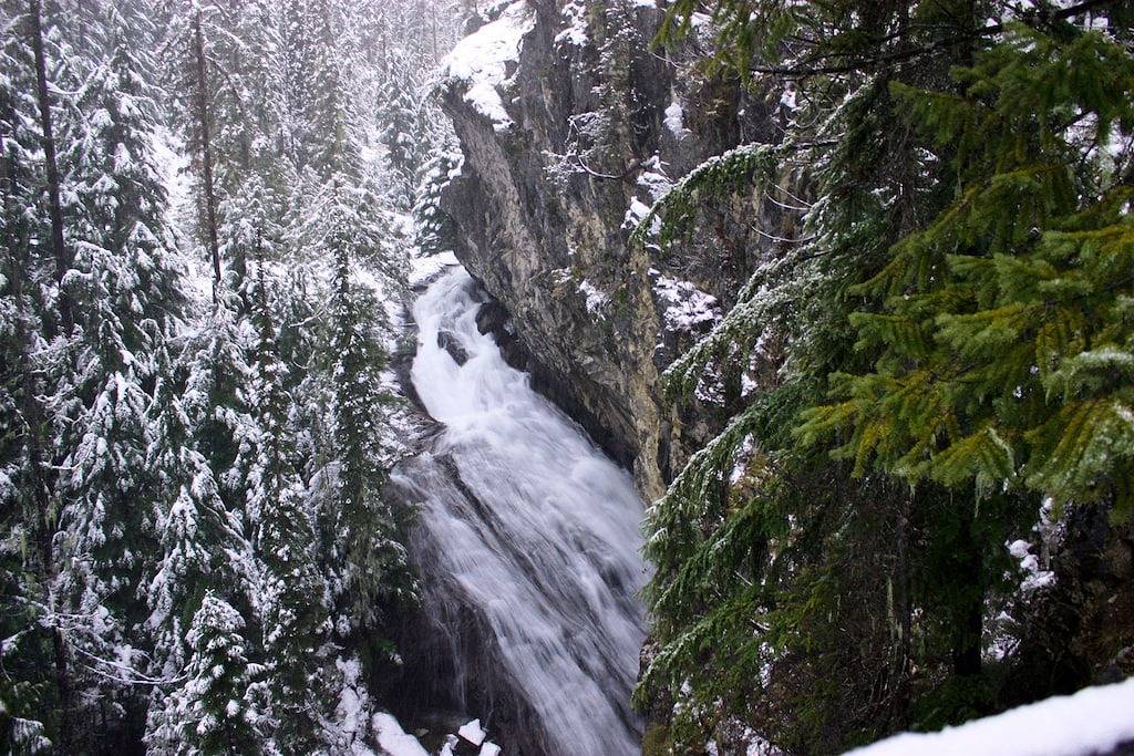Priest Lake gemütliche Hütte mit modernen Annehmlichkeiten - Winter oder Sommer in Kaniksu Nationalwald