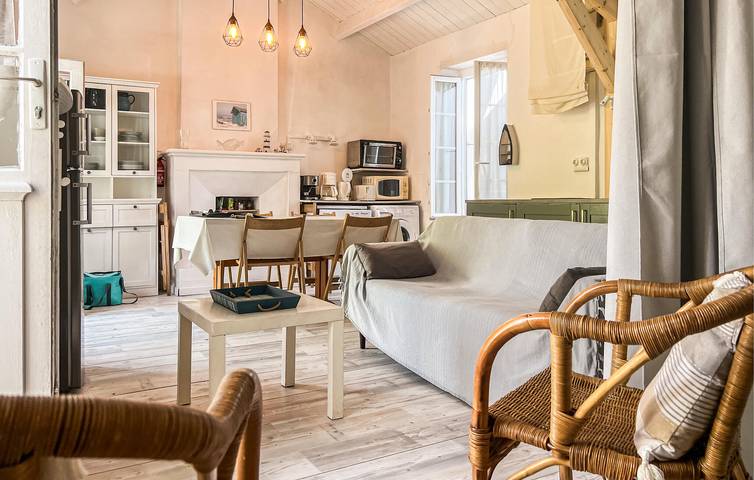 Acogedor apartamento de 80 m² cerca de Saint-Denis-d'Oléron y de restaurantes locales in Saint-Denis-d'Oléron, Côte de Beauté
