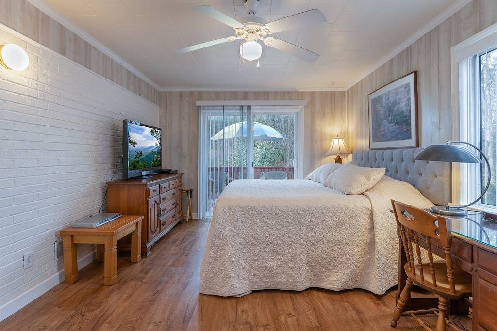 Downtown Brevard, auf dem Radweg in Brevard, Transylvania County