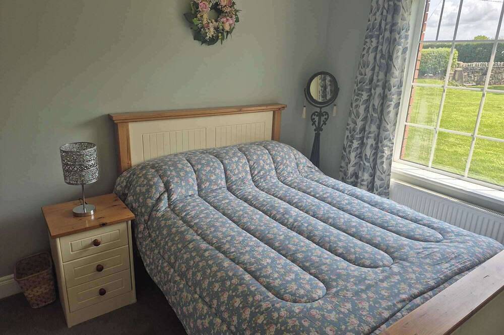 Nora's Cottage Mullagh, Kells - Sleeps 5 in County Cavan