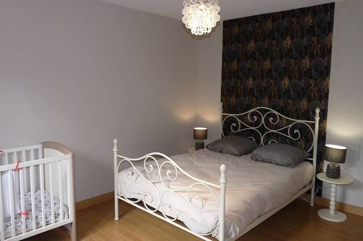 Location de vacances pour 7 personnes, avec jardin à Riols - 4