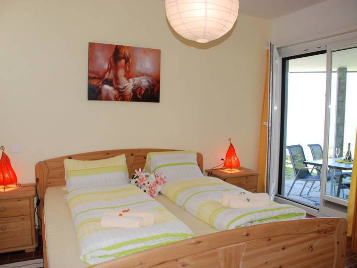 Ferienwohnung für 4 Personen, mit Ausblick und Terrasse sowie Seeblick in Gambarogno - 3