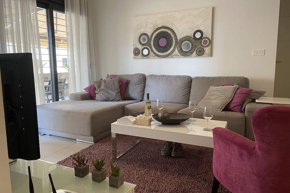 Ganze Wohnung, Moderne Wohnung im Erdgeschoss nur wenige Gehminuten vom Meer entfernt. in Torre de la Horadada, Pilar de la Horadada