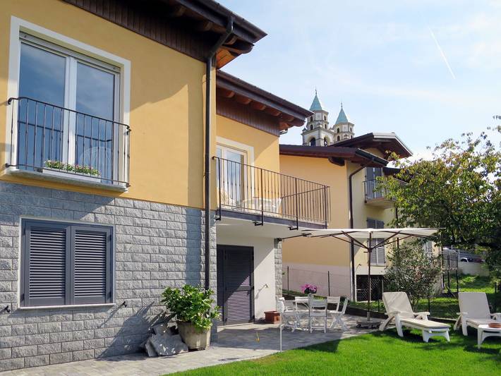Vakantiehuis voor 8 personen, with Balkon and Terras as well as Tuin in Comune di Luino