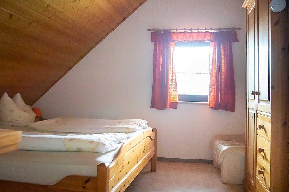 Ganze Wohnung, Ferienwohnung Hofblick - Ennerla-Hof in Pottenstein, Frankenalb