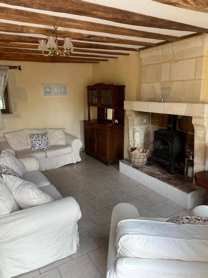 Parc de vacances pour 5 personnes, avec piscine ainsi que terrasse et jardin à Le Petit-Pressigny - 4