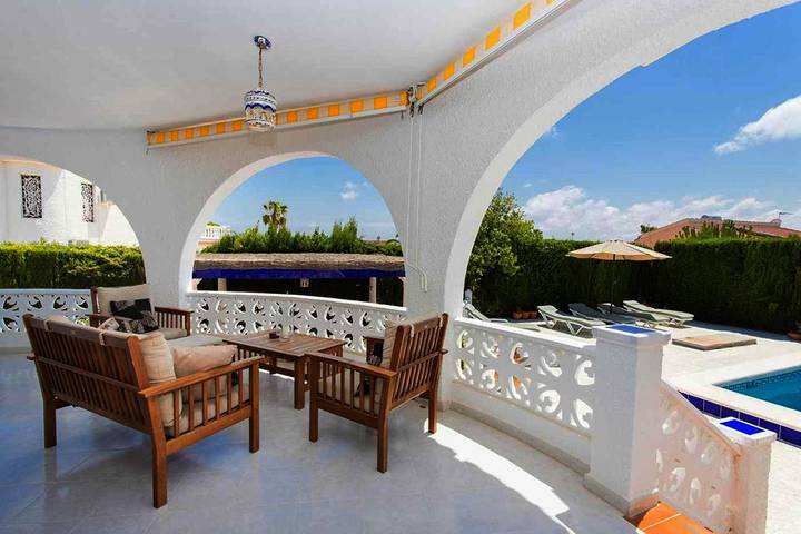 Casa rural para 6 personas, con jardín y piscina, Se admiten mascotas en Rojales - 2