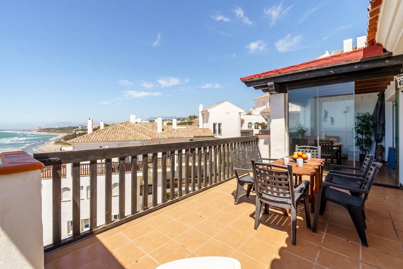 Puerta Del Mar Penthouse Beachfront in Sitio de Calahonda, Mijas