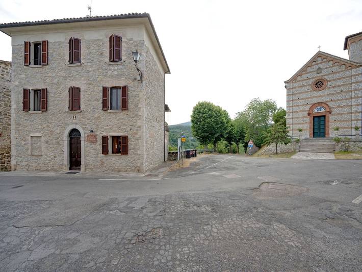Casa vacanza per 16 persone, con Terrazza e Giardino a Orvieto