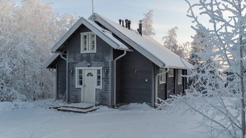 Ganzes Studio, Villa Riihitonttu - Cozy Cabin Retreat in Riihivuori in Muurame, Mittelfinnland