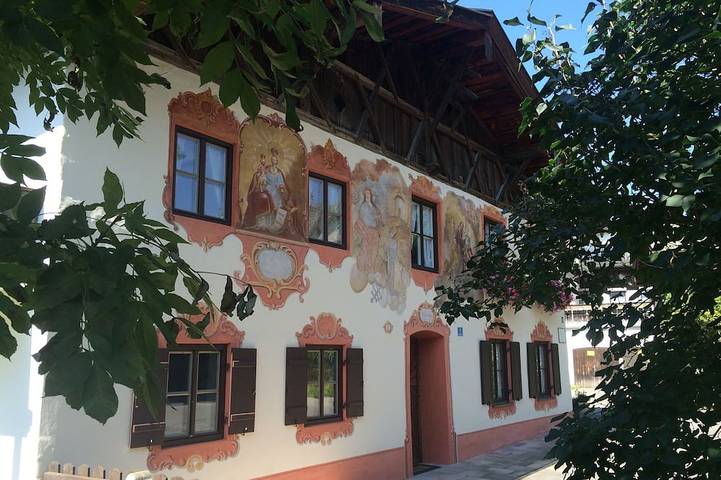 Bauernhof für 2 Personen, mit Whirlpool und Garten in Oberammergau