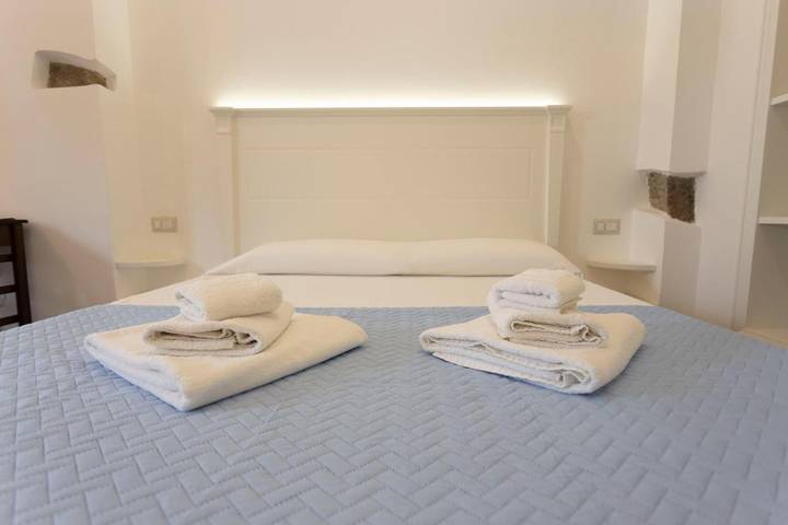 Location de vacances pour 2 personnes, avec jardin et terrasse à Tropea